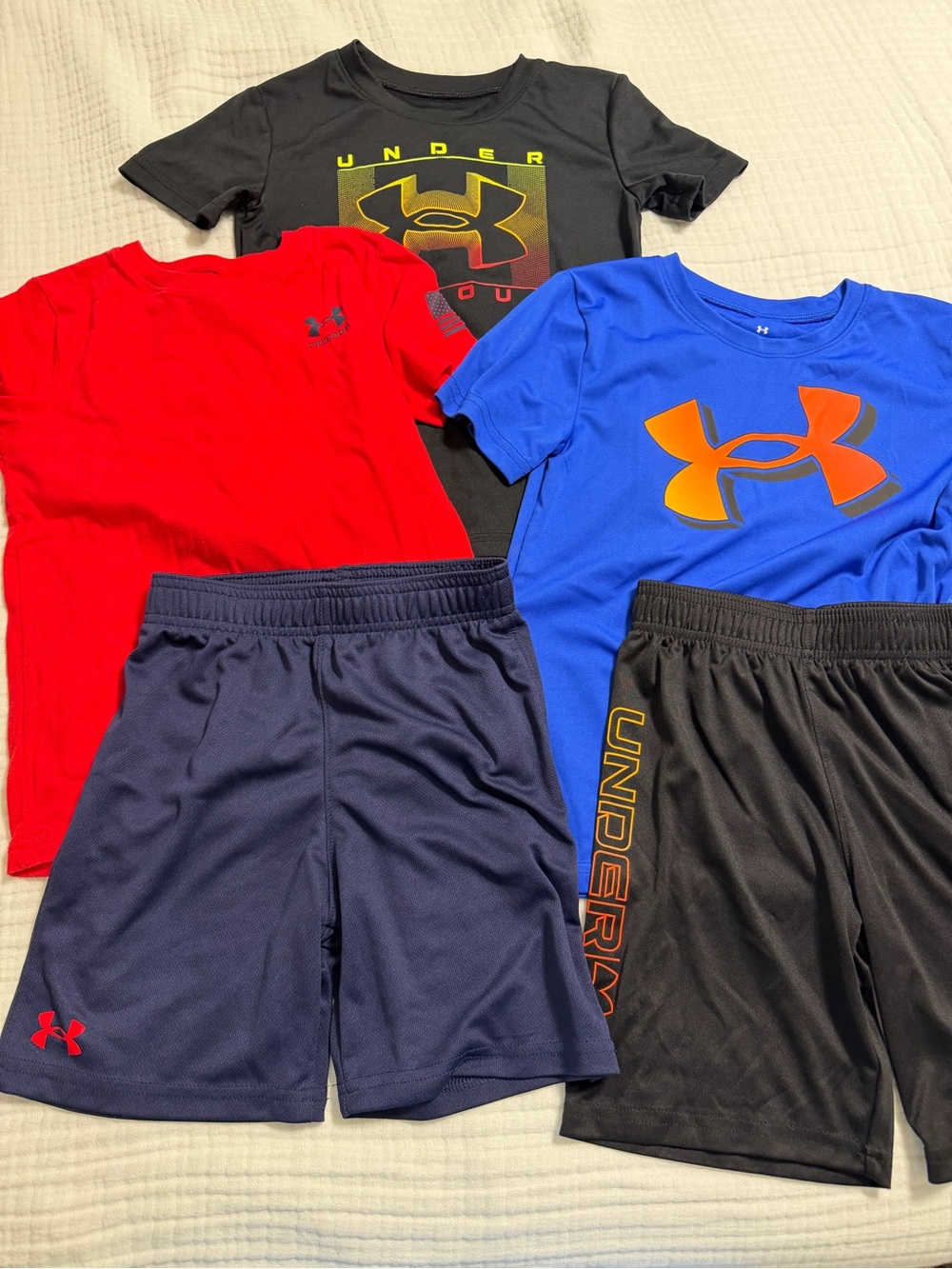 Under Armour Boys Bundle Size 7